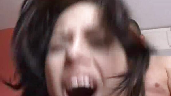 சுயஇன்பம் முதிர்ந்த குழாய் செய்யும் குழந்தை