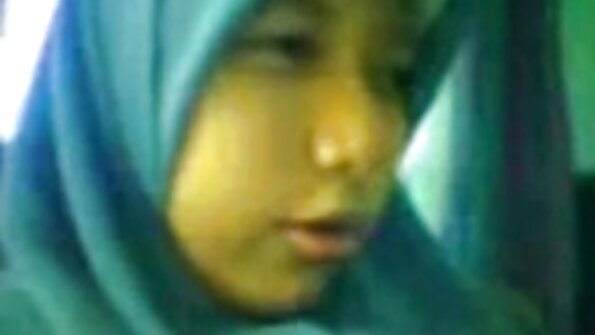 மகன் தன் அம்மாவைக் கெடுக்கிறான் செக்ஸ் வீடியோ