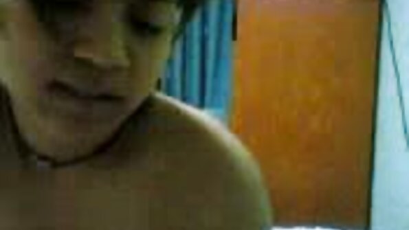 ஒரு பெண்ணை கழுதையில் இலவச உச்சரிப்பு புணர்ந்தார்