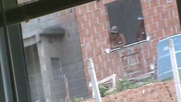 உணர்ச்சிமிக்க இணைவுகள் மலாய் ஆபாச