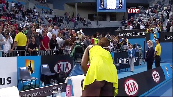 மசாஜ் லத்தீன் ஆபாச செய்வதாக உறுதியளித்தார்