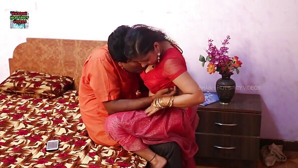 ஆஷ்லே ஒரு free வயது porn ப்ளேபாயுடனான உடலுறவின் மூலம் பேரின்பம் பெற்றார்