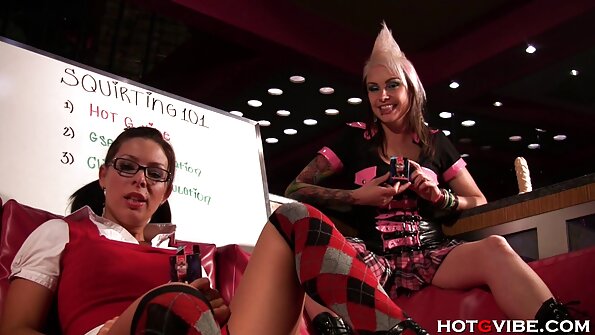 ஆசனம் நெகிழ்ந்து போனது அனிமேஷன் ஆபாச