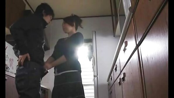 கவர்ச்சியான அம்மா ஆபாச செக்ஸ் செக்ஸ் செக்ஸ் ஆடை