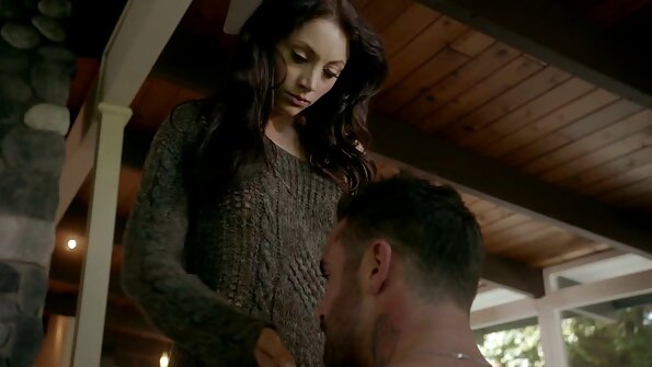 வெடி கொடூரமான ஆபாச ஸ்னாட்ச் பௌண்டிங்