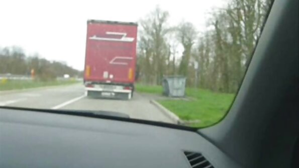 குடித்த பழங்கால ஆபாச குஞ்சுகள்