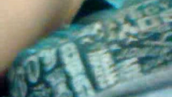 ஒரு செக்ஸ் வீடியோ பெரிய மைதானத்தில் செக்ஸ்