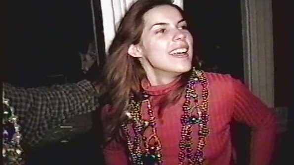 ஆசை குளிப்பது ஆபாச மற்றும் ஆசை